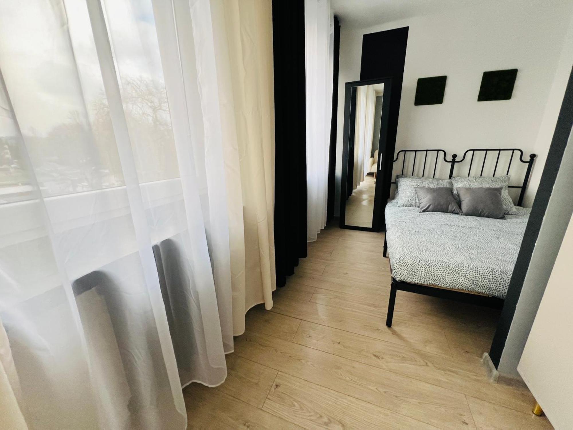 Apart Mieszkanie Chopina 7 Kielce Buitenkant foto